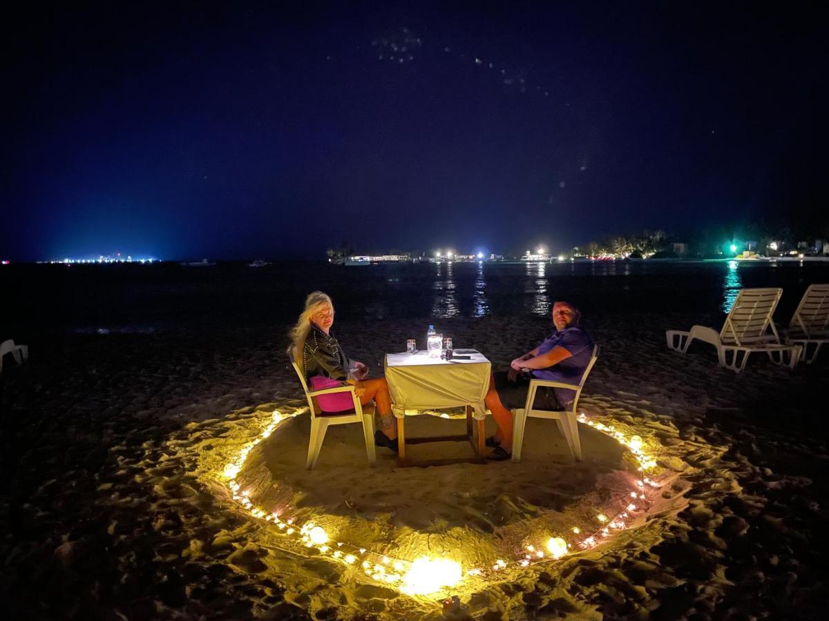 Seginy Seaview Hotel Guraidhoo  Buitenkant foto