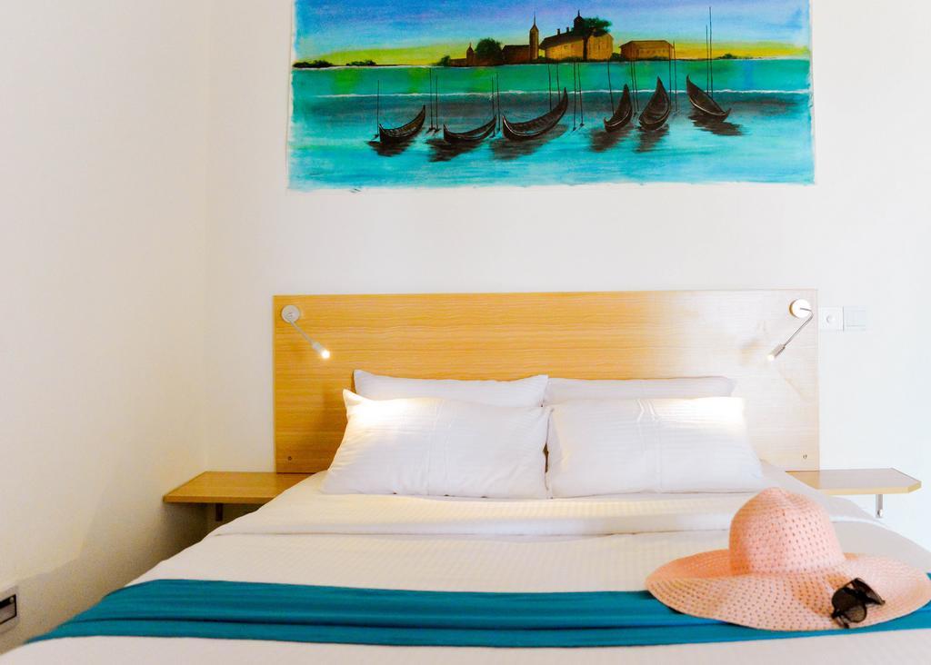Seginy Seaview Hotel Guraidhoo  Buitenkant foto